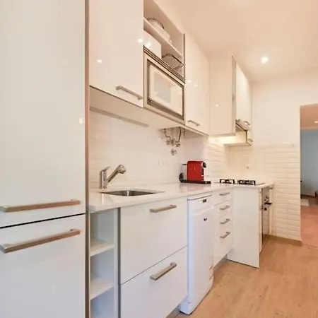 Sunny Brand New Cozy Apartmán Amadora